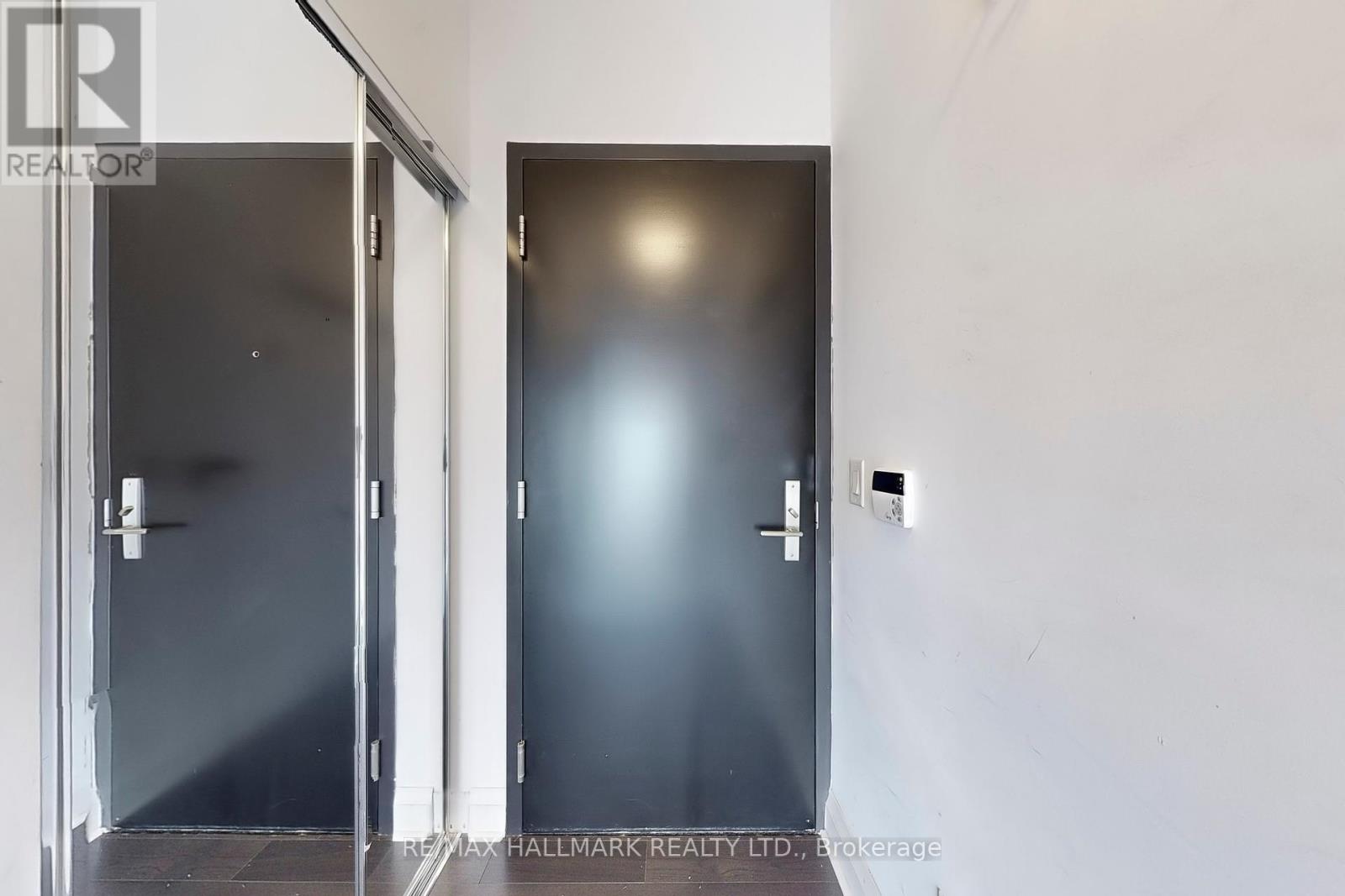 Photo 26 of 3607 65 St Mary Street, Toronto ON