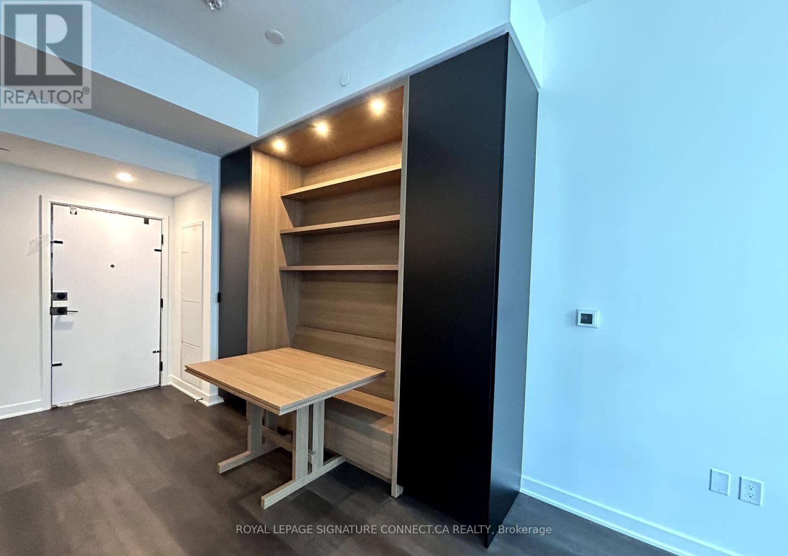 Photo 3 of 3008 55 Charles Street E, Toronto ON