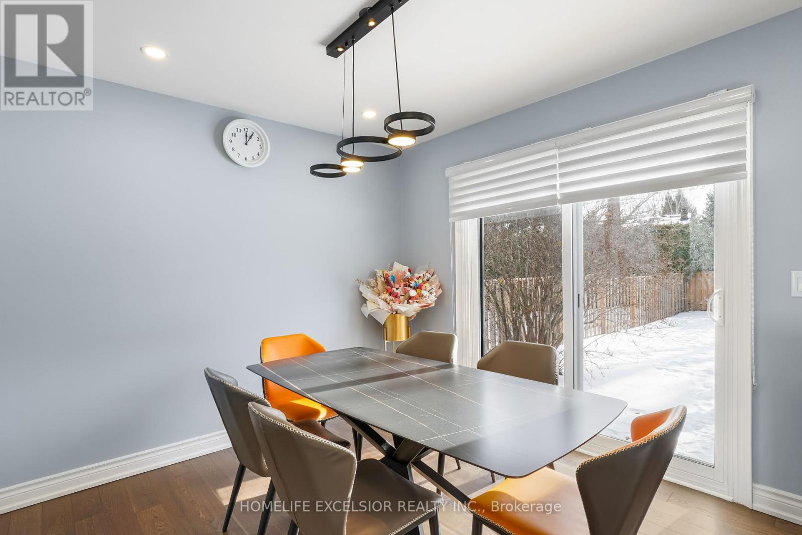 Photo 12 of 39 Davean Drive, Toronto ON