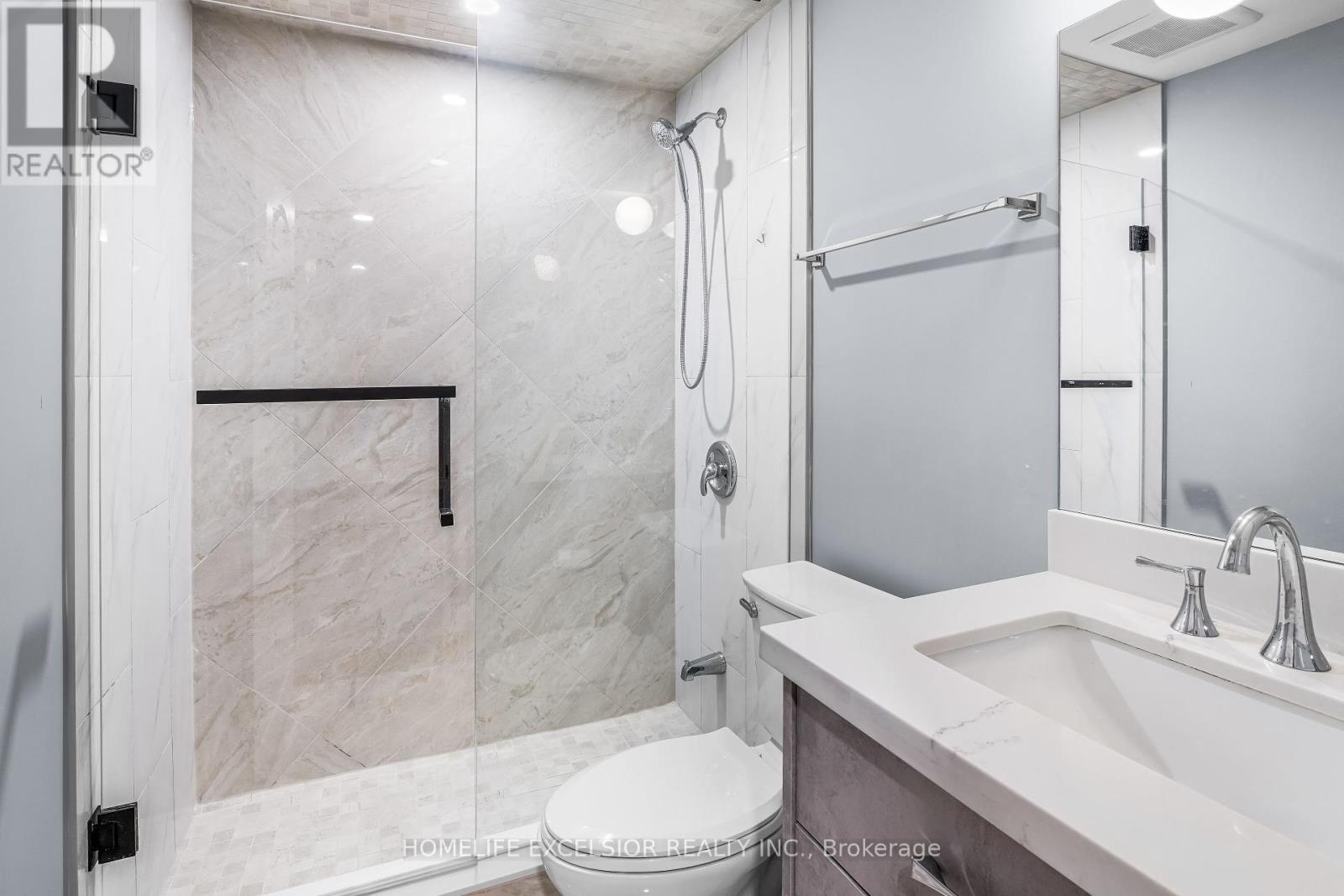 Photo 22 of 39 Davean Drive, Toronto ON