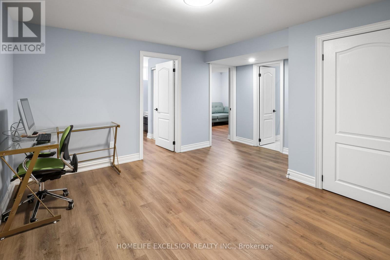 Photo 23 of 39 Davean Drive, Toronto ON