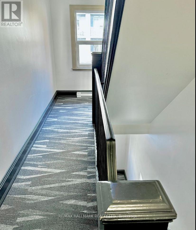 Photo 6 of 303 114 Vaughan Road, Toronto ON