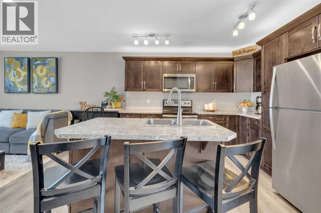 Photo 14 of 2 Hawthorn Place N, Sylvan Lake AB