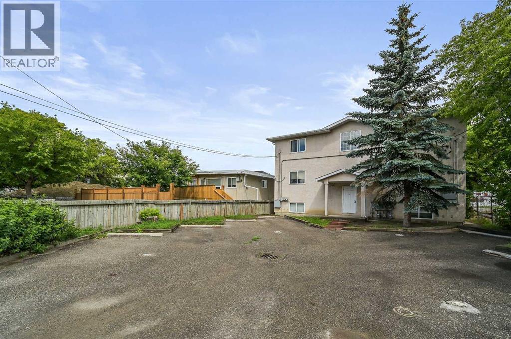 Photo 19 of 201 1723 37 Street Se, Calgary AB