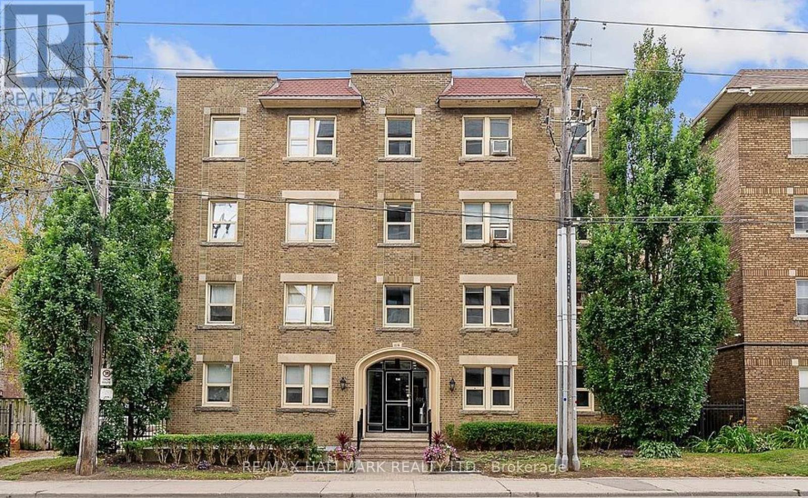 Photo 39 of 303 114 Vaughan Road, Toronto ON