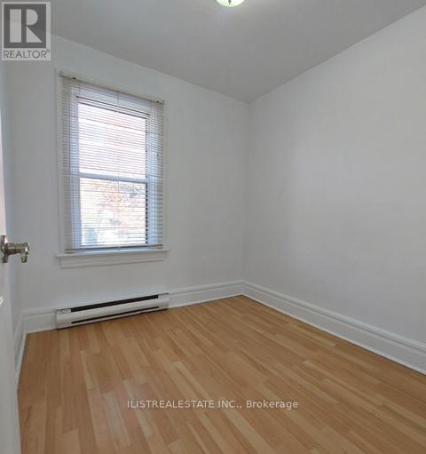 Photo 5 of Upper 2143 Gerrard Street E, Toronto ON
