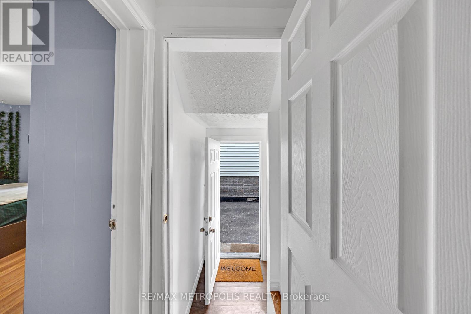 Photo 29 of 337 Pine Avenue, Oshawa ON