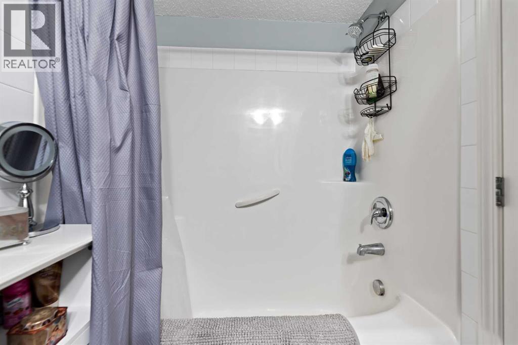 Photo 6 of 2312 700 Willowbrook Road Nw, Airdrie AB