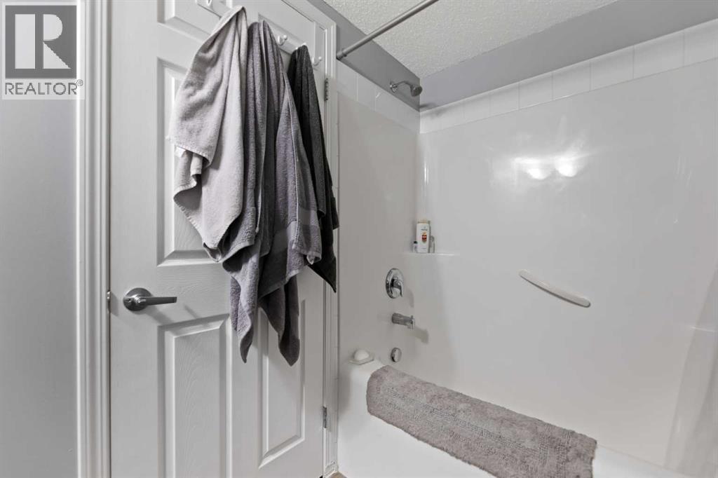 Photo 23 of 2312 700 Willowbrook Road Nw, Airdrie AB