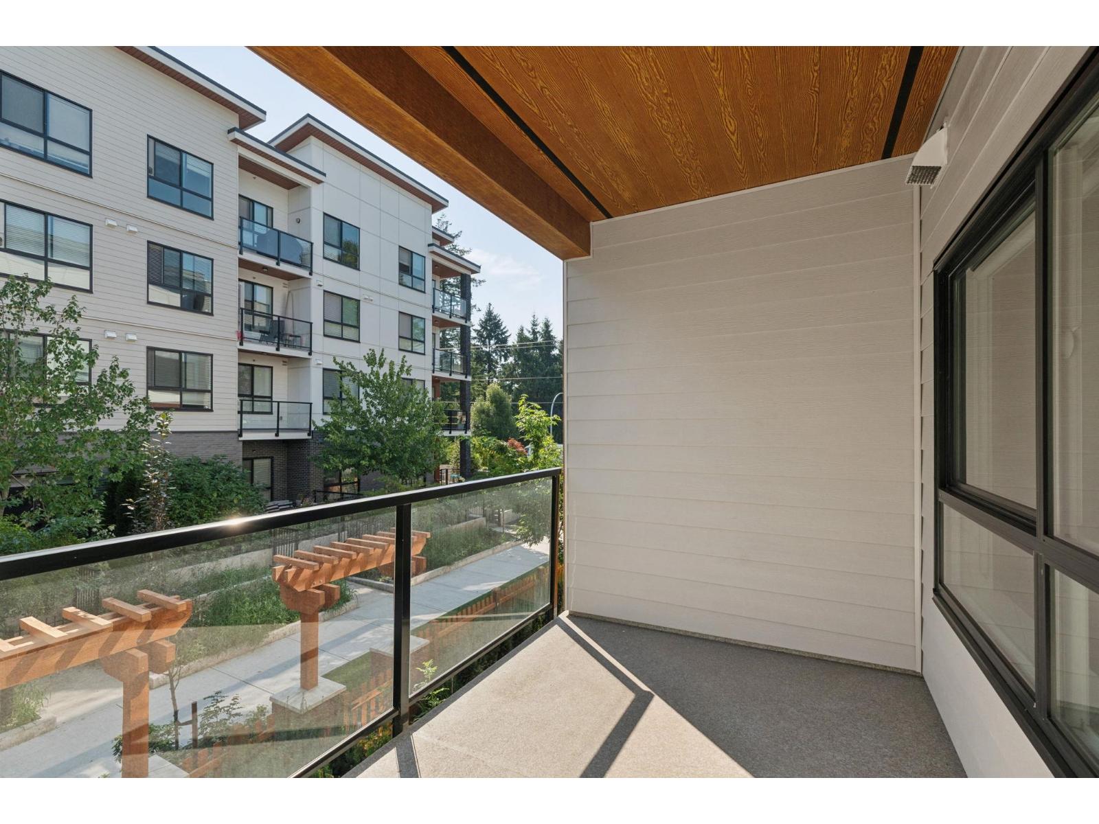 Photo 15 of 206 20286 72 B Avenue, Langley BC