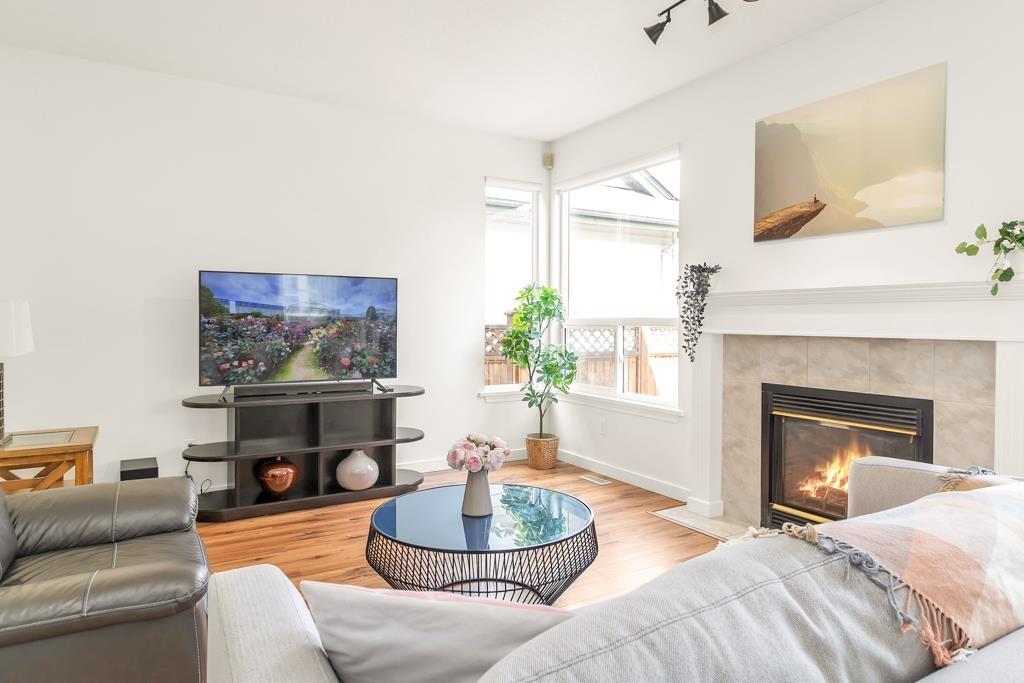Photo 5 of 16753 84 Avenue, Surrey BC