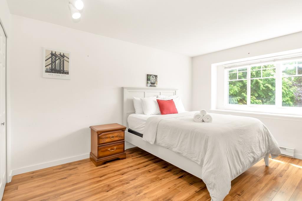 Photo 17 of 16753 84 Avenue, Surrey BC