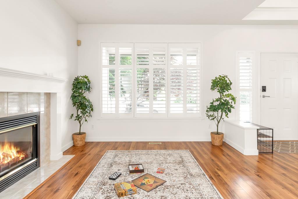 Photo 11 of 16753 84 Avenue, Surrey BC