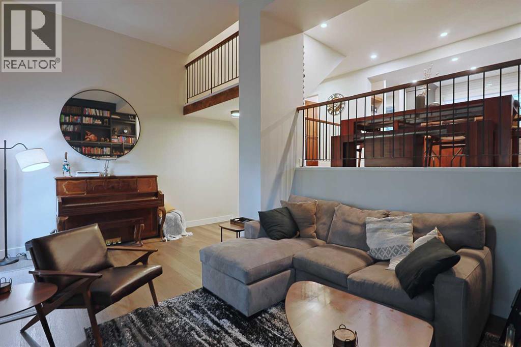 Photo 9 of 42 27 Silver Springs Drive Nw, Calgary AB
