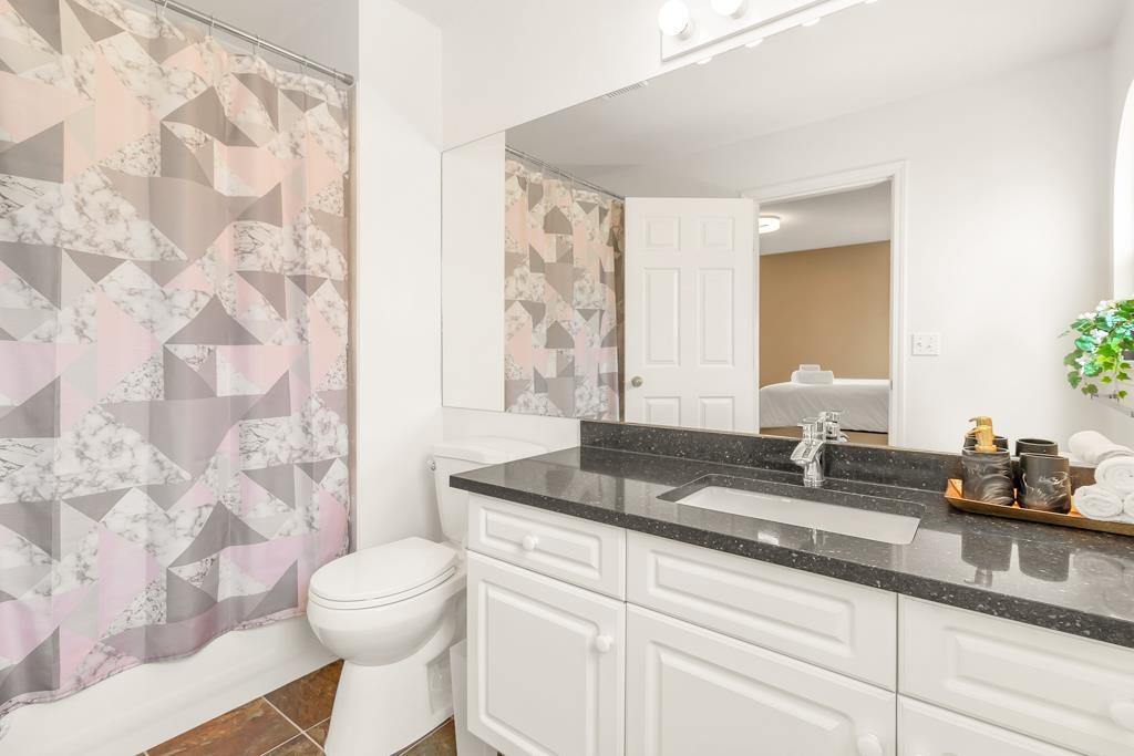 Photo 16 of 16753 84 Avenue, Surrey BC