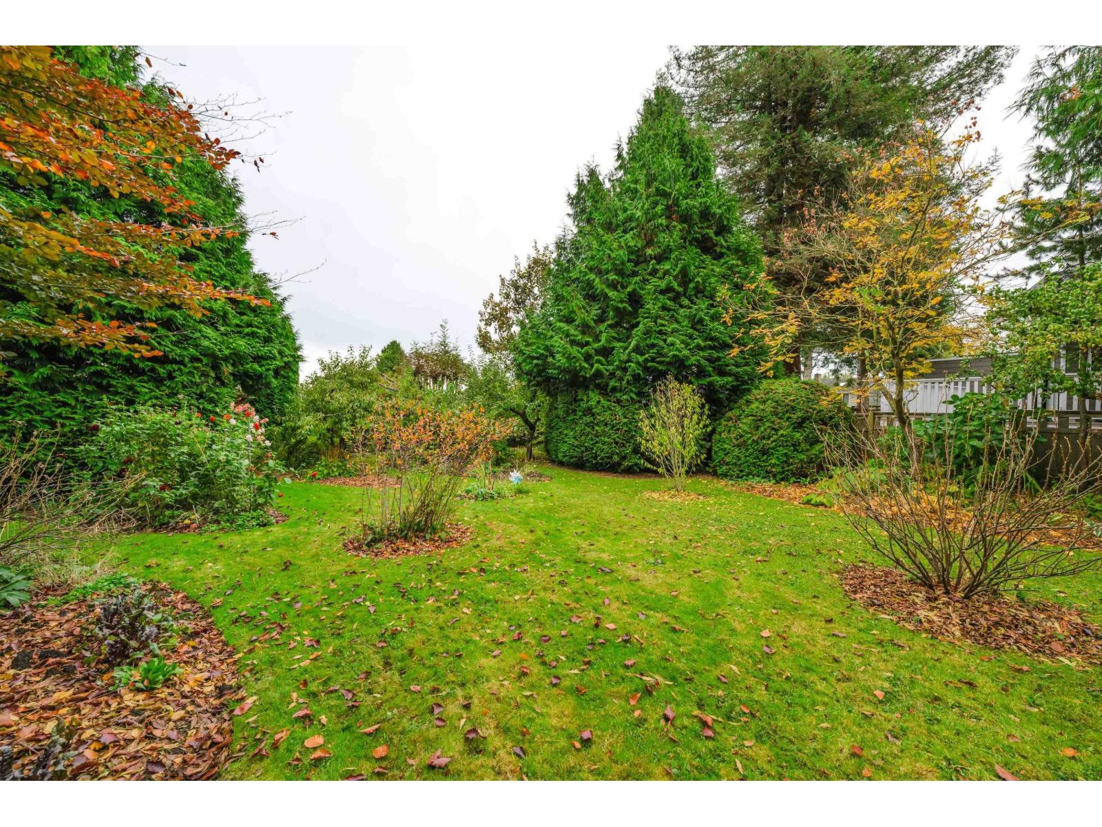1320 KENT STREET, White Rock