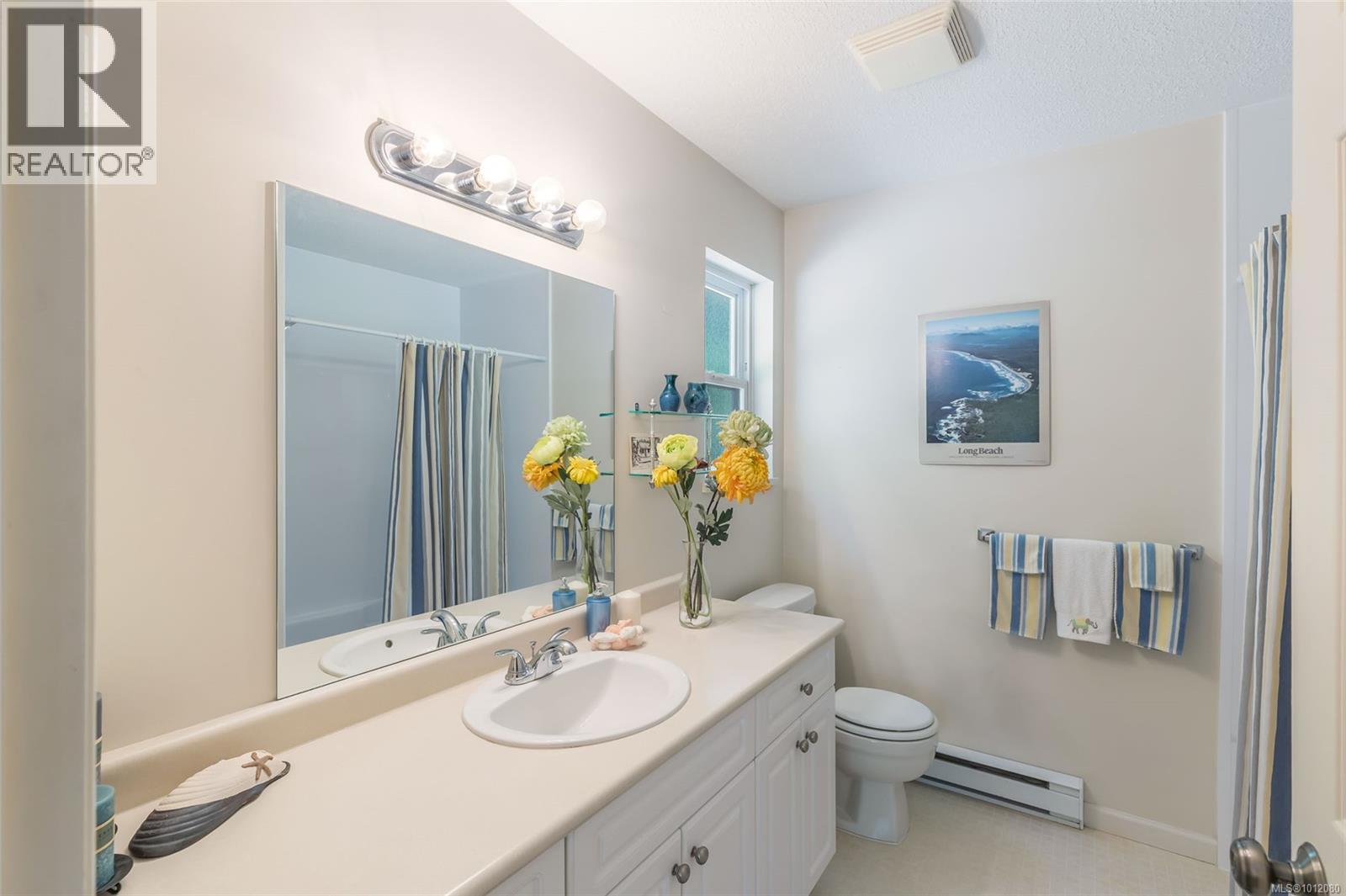 Photo 39 of 1569 Benzon Cres, Errington BC