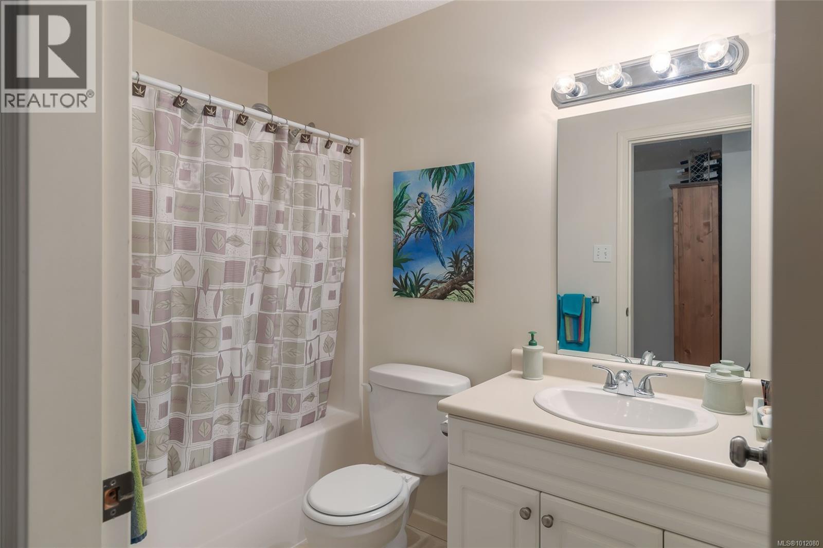 Photo 40 of 1569 Benzon Cres, Errington BC