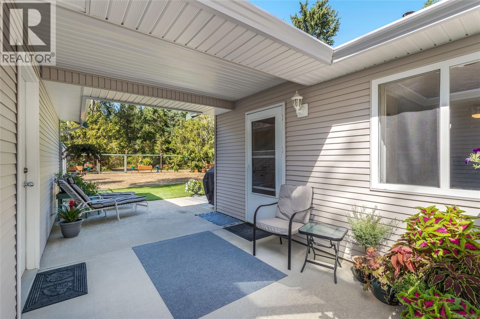 Photo 45 of 1569 Benzon Cres, Errington BC