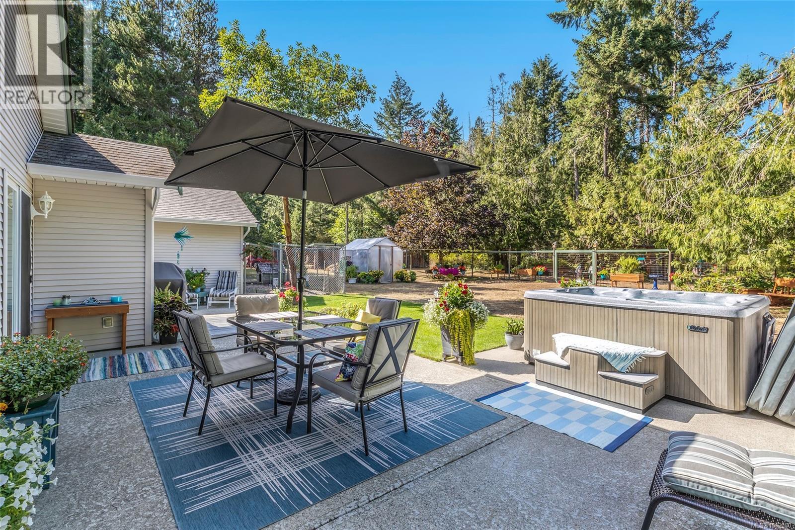 Photo 48 of 1569 Benzon Cres, Errington BC