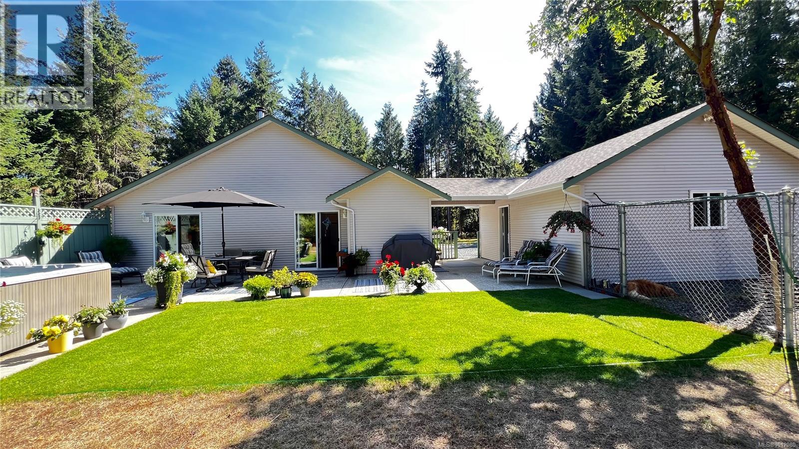 Photo 54 of 1569 Benzon Cres, Errington BC