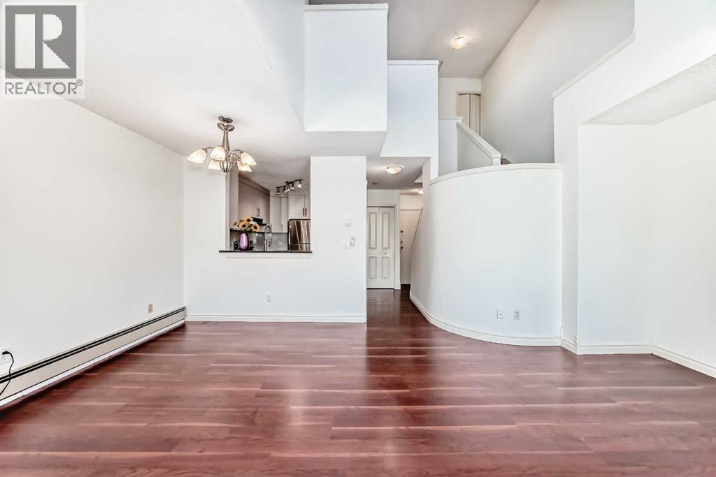 Photo 12 of 10 305 Village Mews Sw, Calgary AB