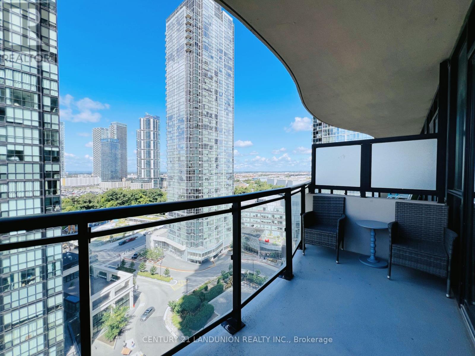 Photo 17 of 1305 2900 Highway 7 Road, Vaughan ON