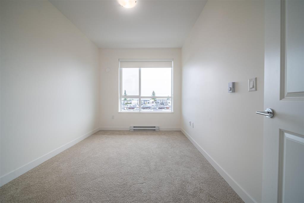 Photo 11 of B 503 20834 80 Avenue, Langley BC