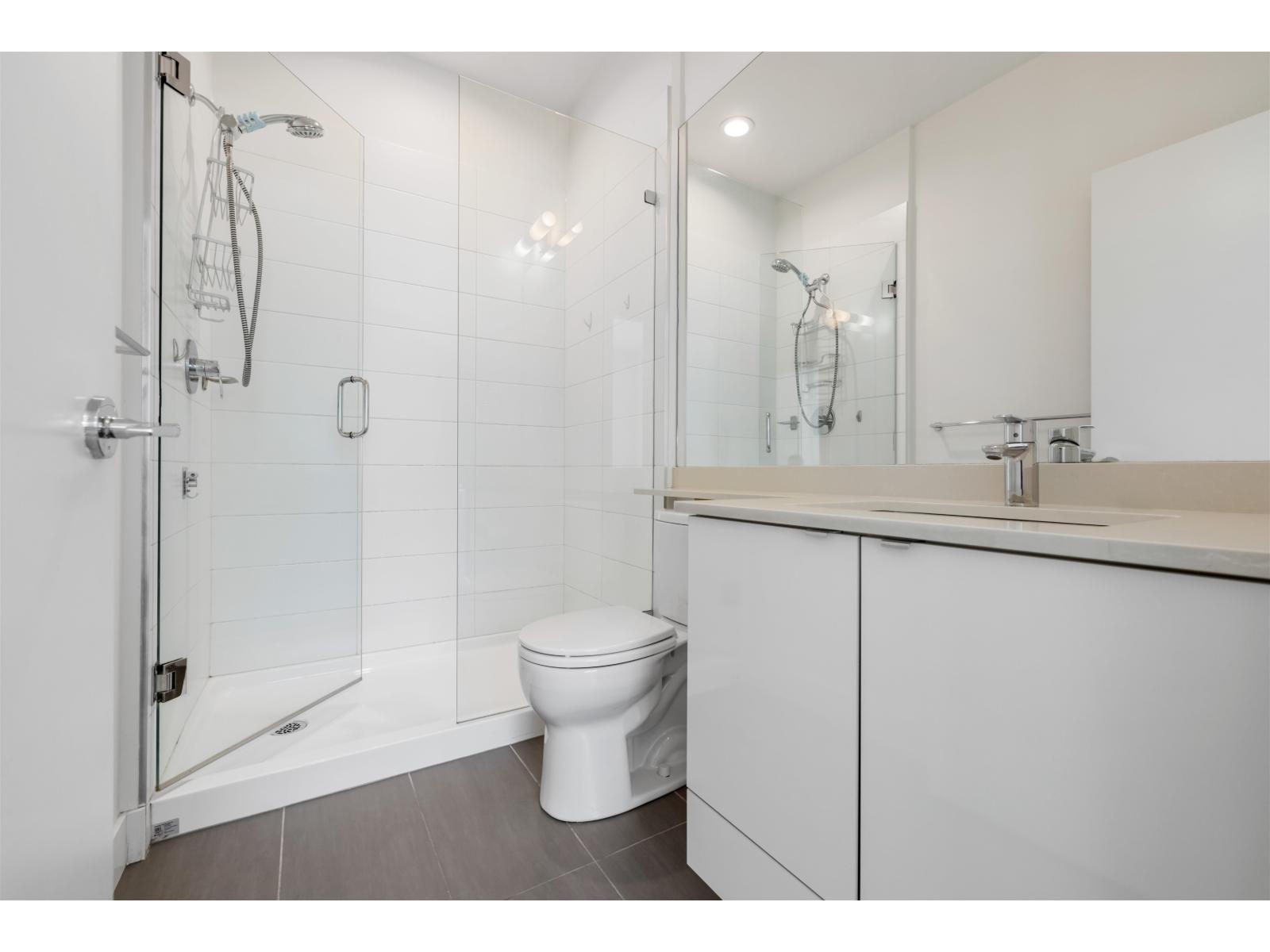 Photo 22 of 415 6438 195 A Street, Surrey BC