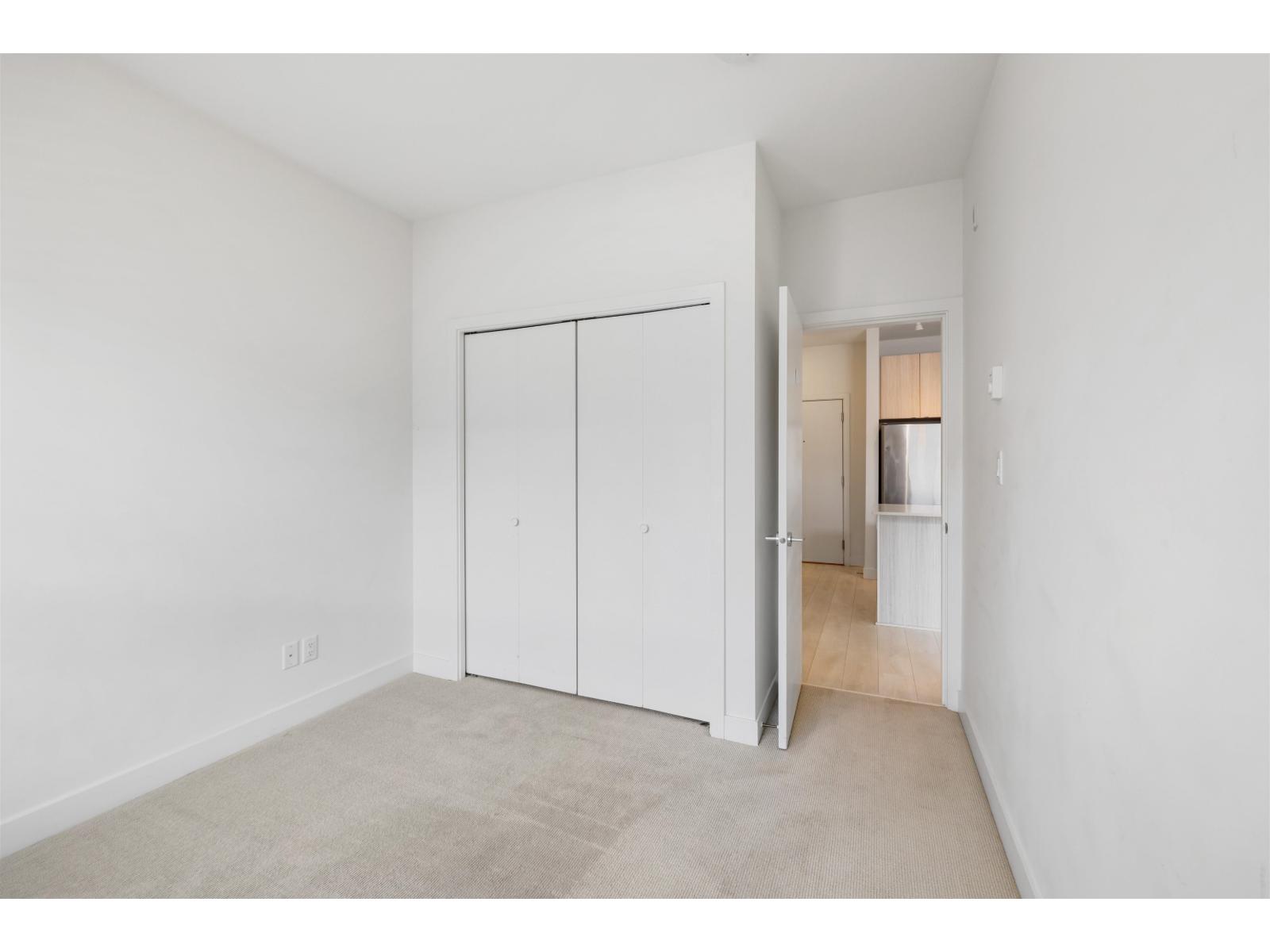 Photo 12 of 415 6438 195 A Street, Surrey BC