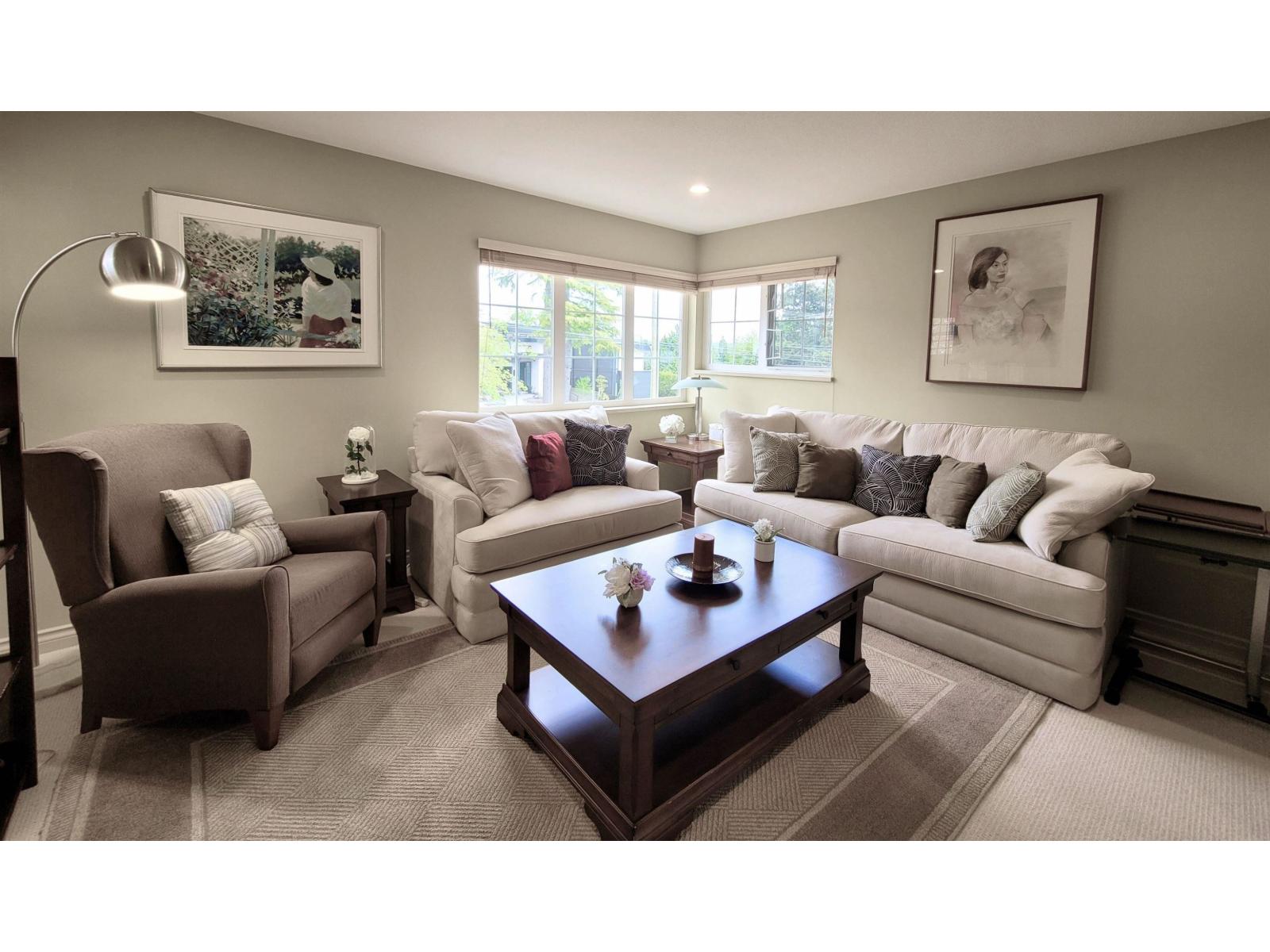 Photo 15 of 15974 Buena Vista Avenue, White Rock BC