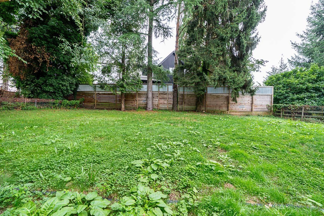 Photo 21 of 23768 Fraser Highway, Langley BC