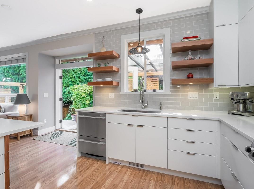 Photo 9 of 1383 129 A Street, Surrey BC