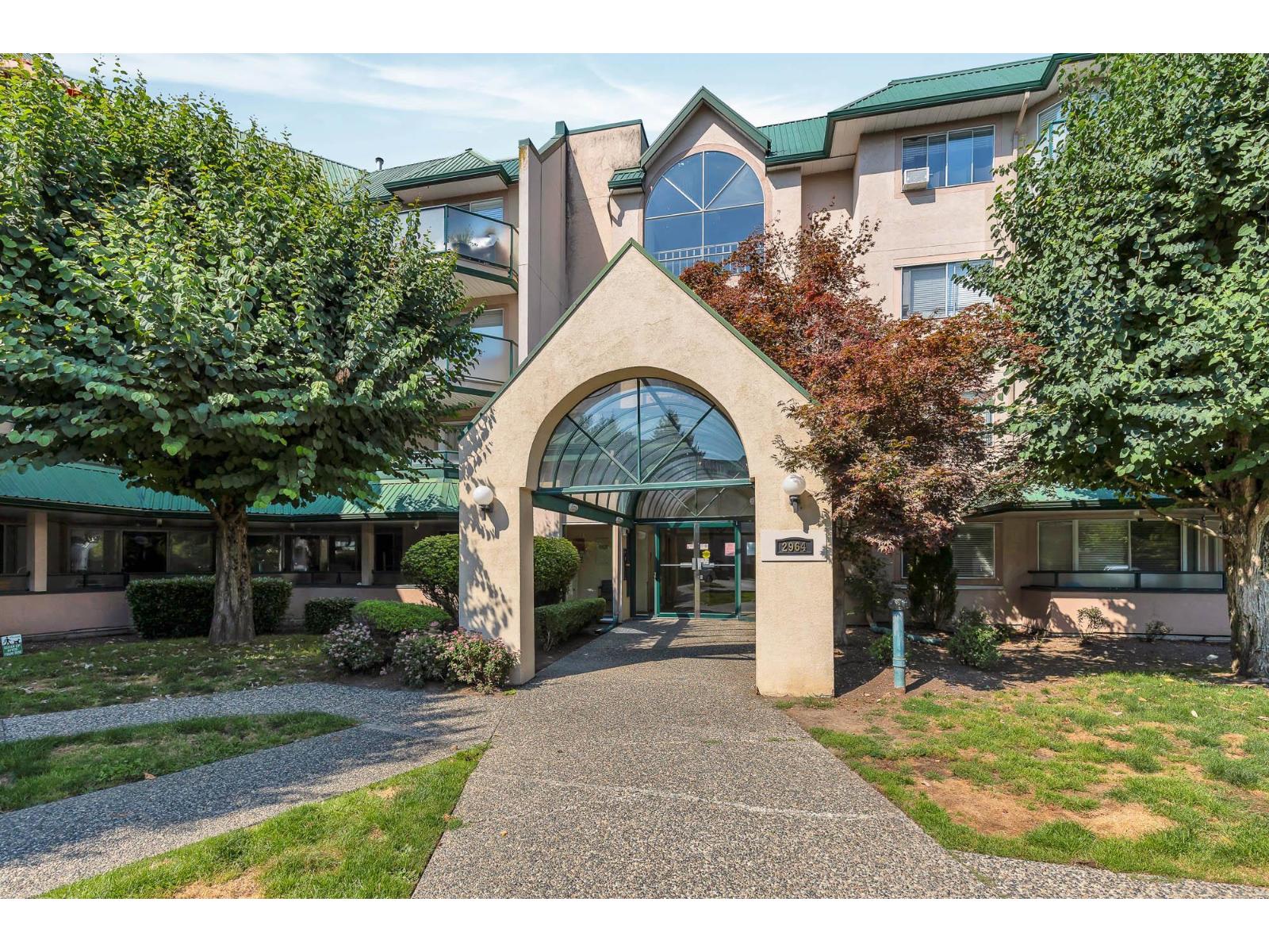 Photo 1 of 315 2964 Trethewey Street, Abbotsford BC