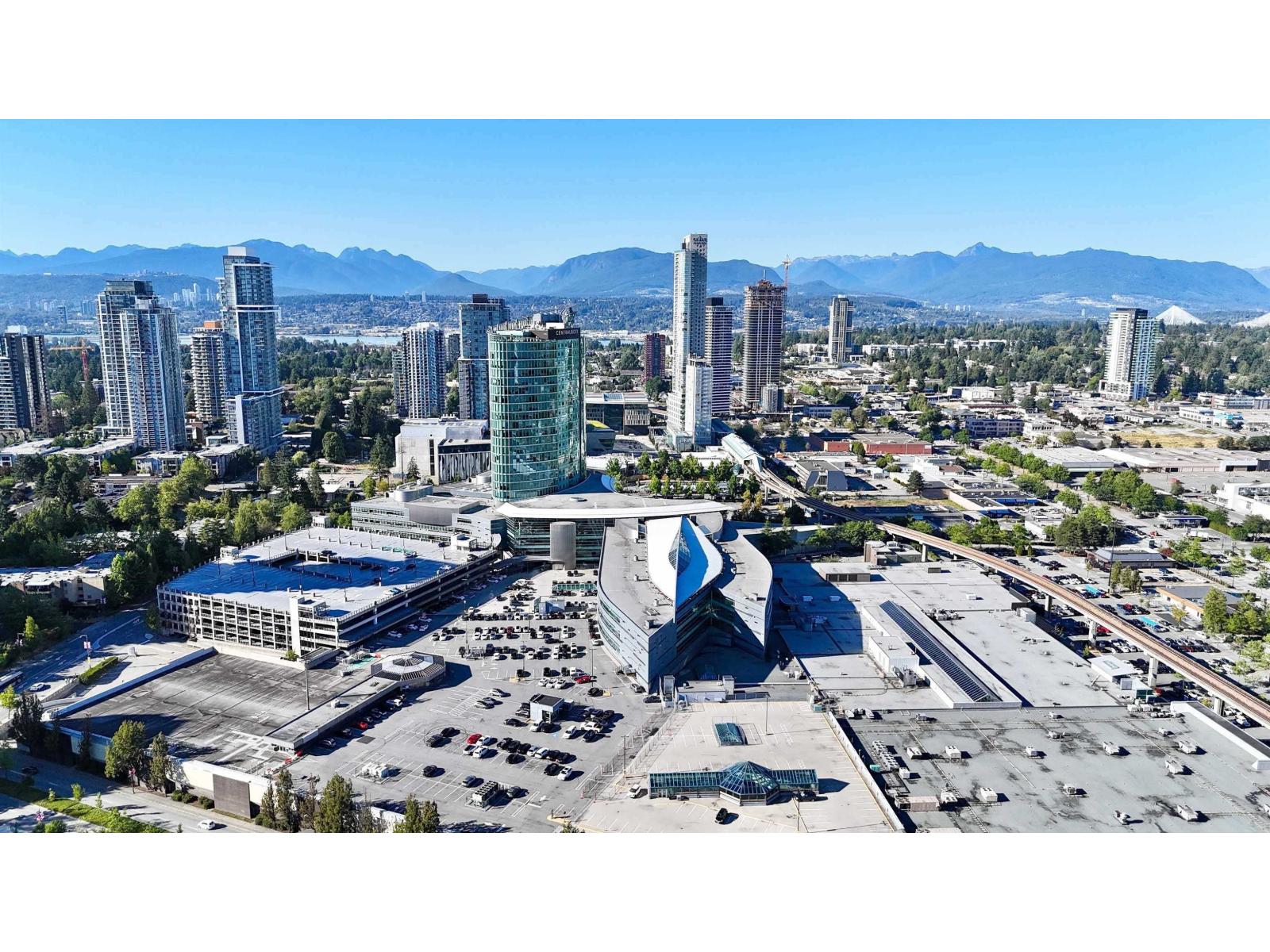 Photo 27 of 404 10237 133 Street, Surrey BC