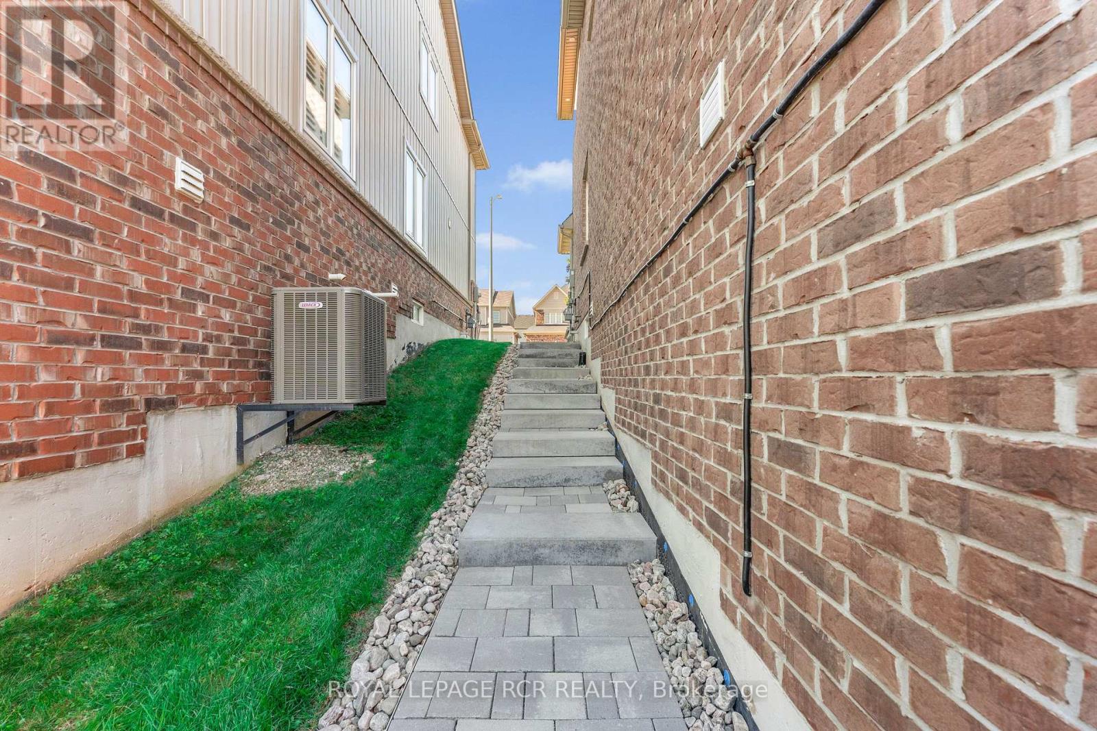 Photo 42 of 26 Drew Brown Boulevard, Orangeville ON