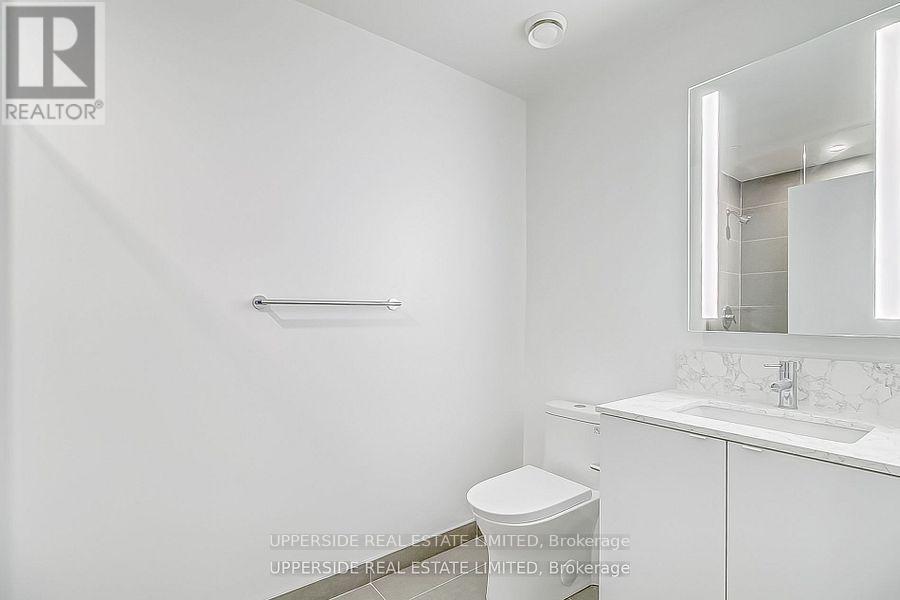 Photo 12 of 917 270 Dufferin Street, Toronto ON