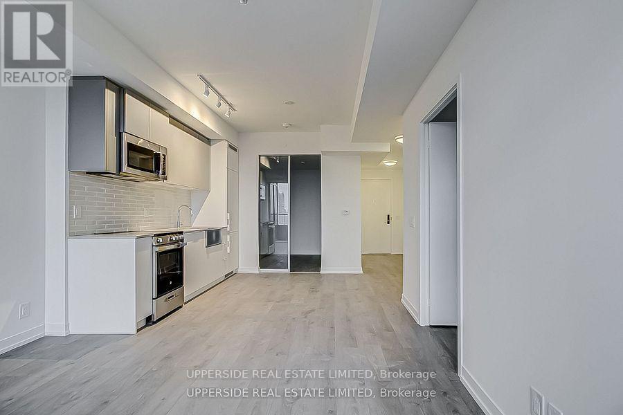 Photo 7 of 917 270 Dufferin Street, Toronto ON