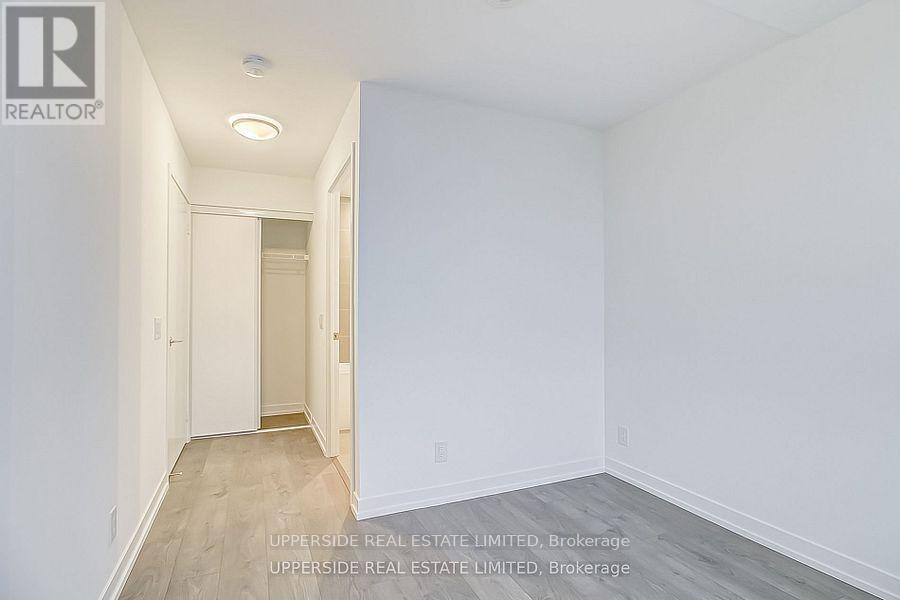 Photo 9 of 917 270 Dufferin Street, Toronto ON