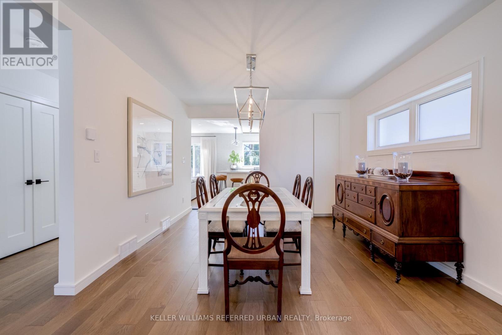Photo 11 of 12 Wesley Avenue, Mississauga ON