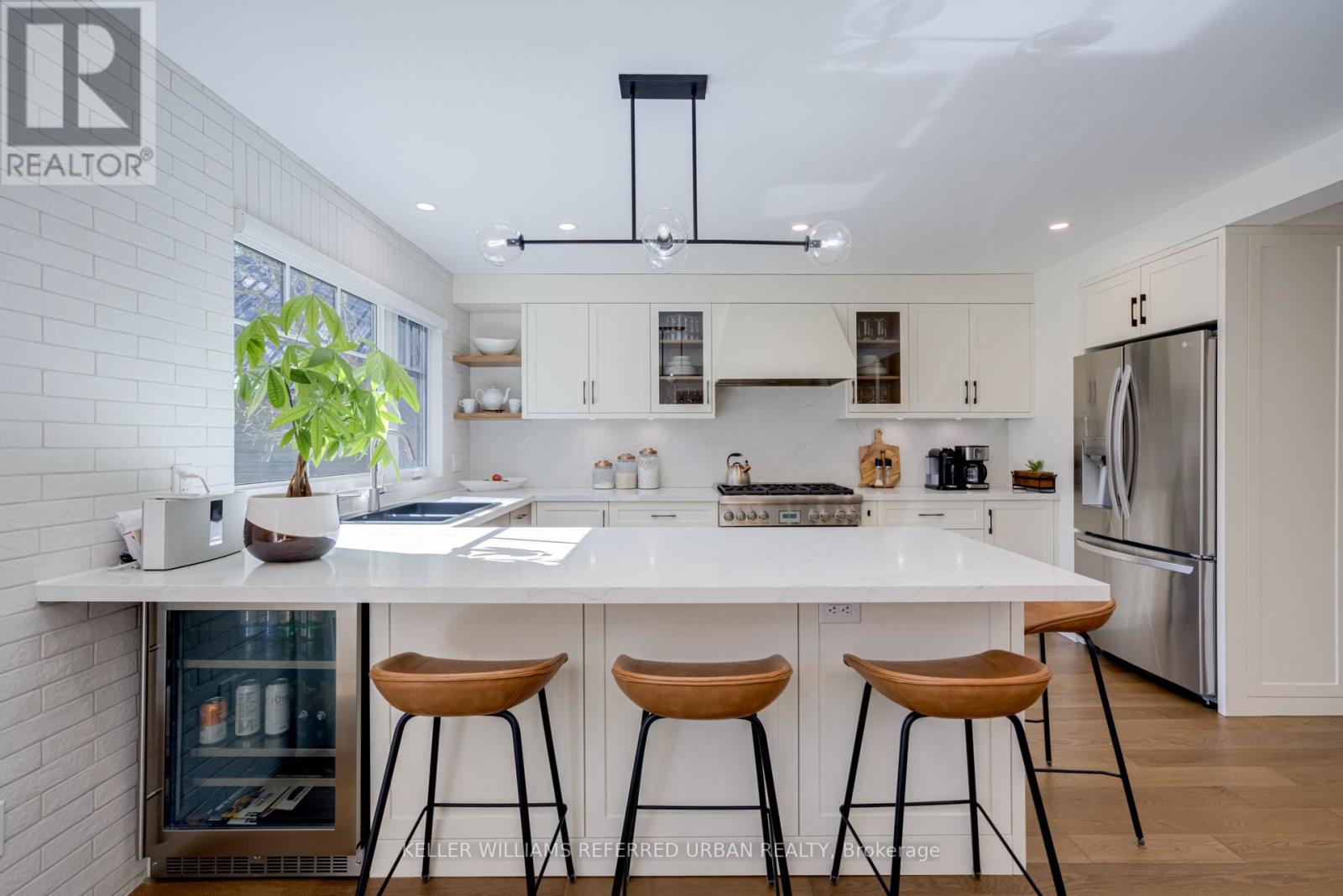 Photo 16 of 12 Wesley Avenue, Mississauga ON