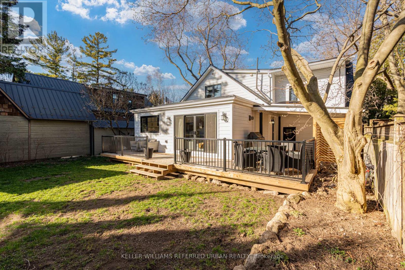 Photo 48 of 12 Wesley Avenue, Mississauga ON