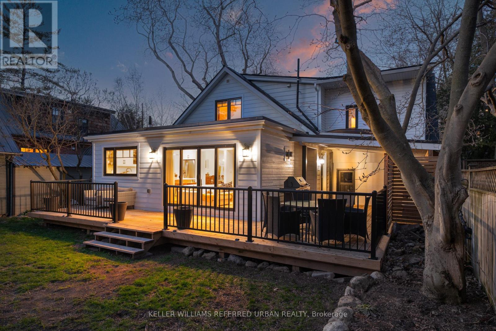 Photo 49 of 12 Wesley Avenue, Mississauga ON