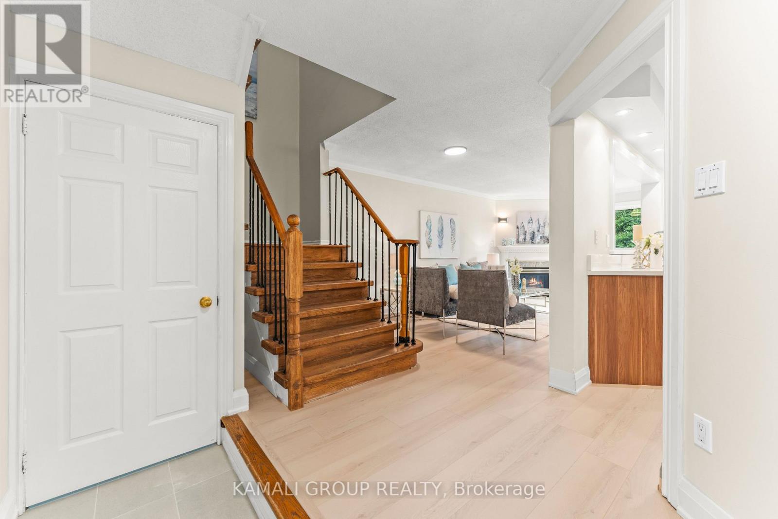 Photo 18 of 86 Prairie Rose Circle, Brampton ON