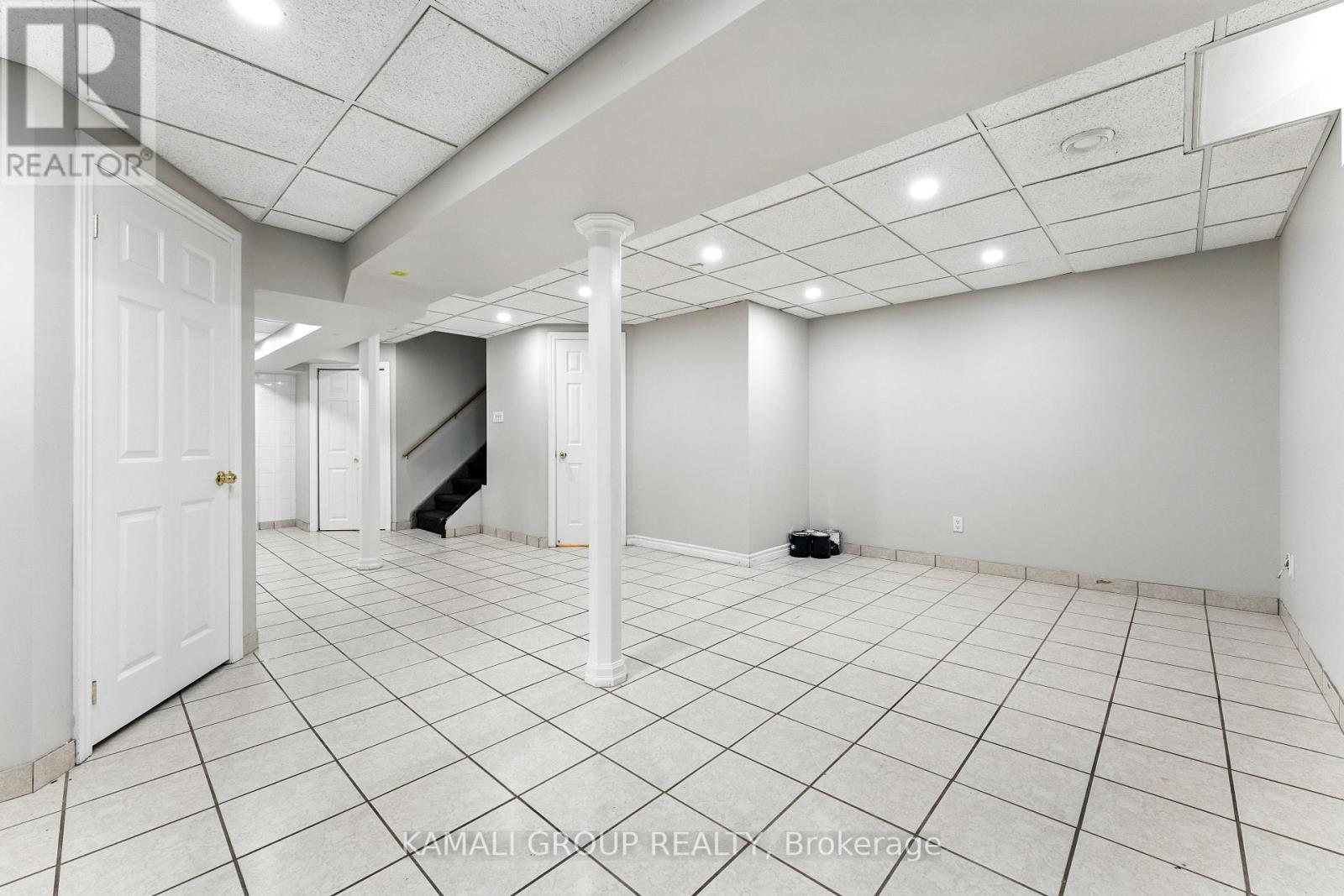 Photo 29 of 86 Prairie Rose Circle, Brampton ON