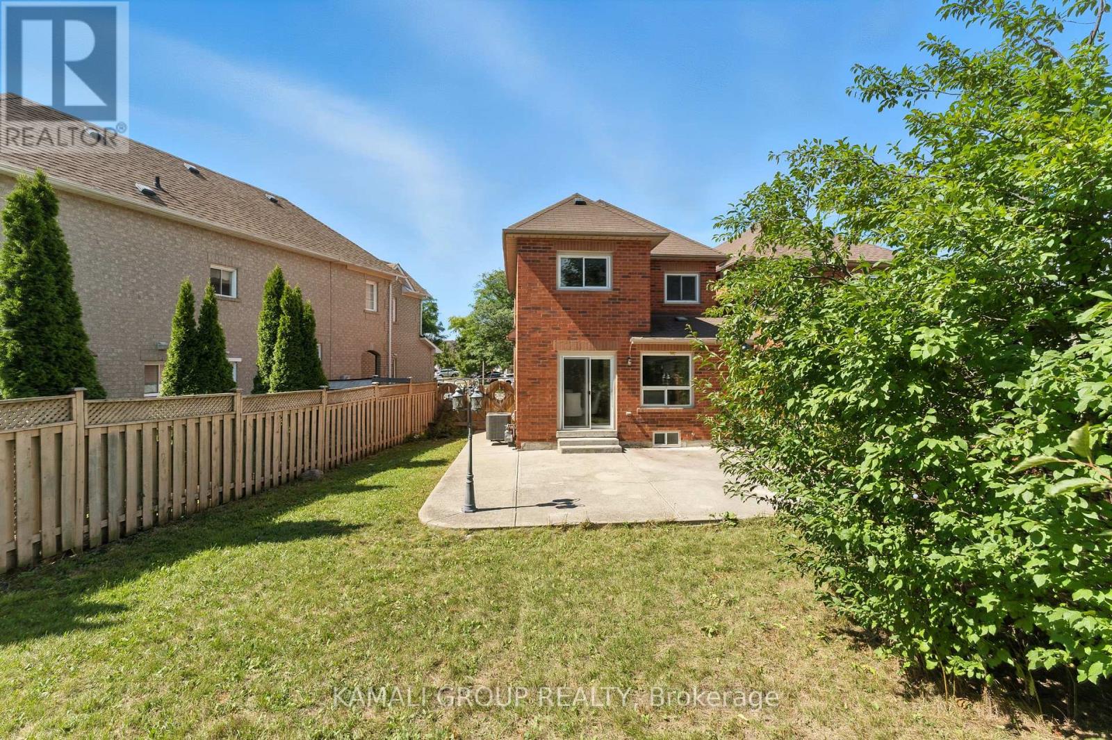 Photo 35 of 86 Prairie Rose Circle, Brampton ON