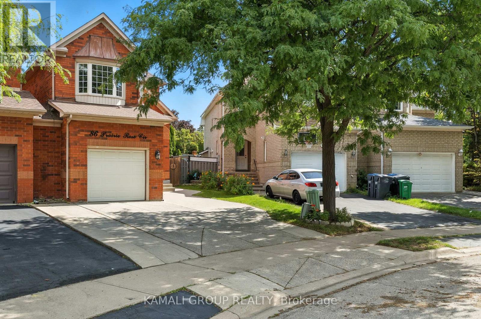 Photo 40 of 86 Prairie Rose Circle, Brampton ON