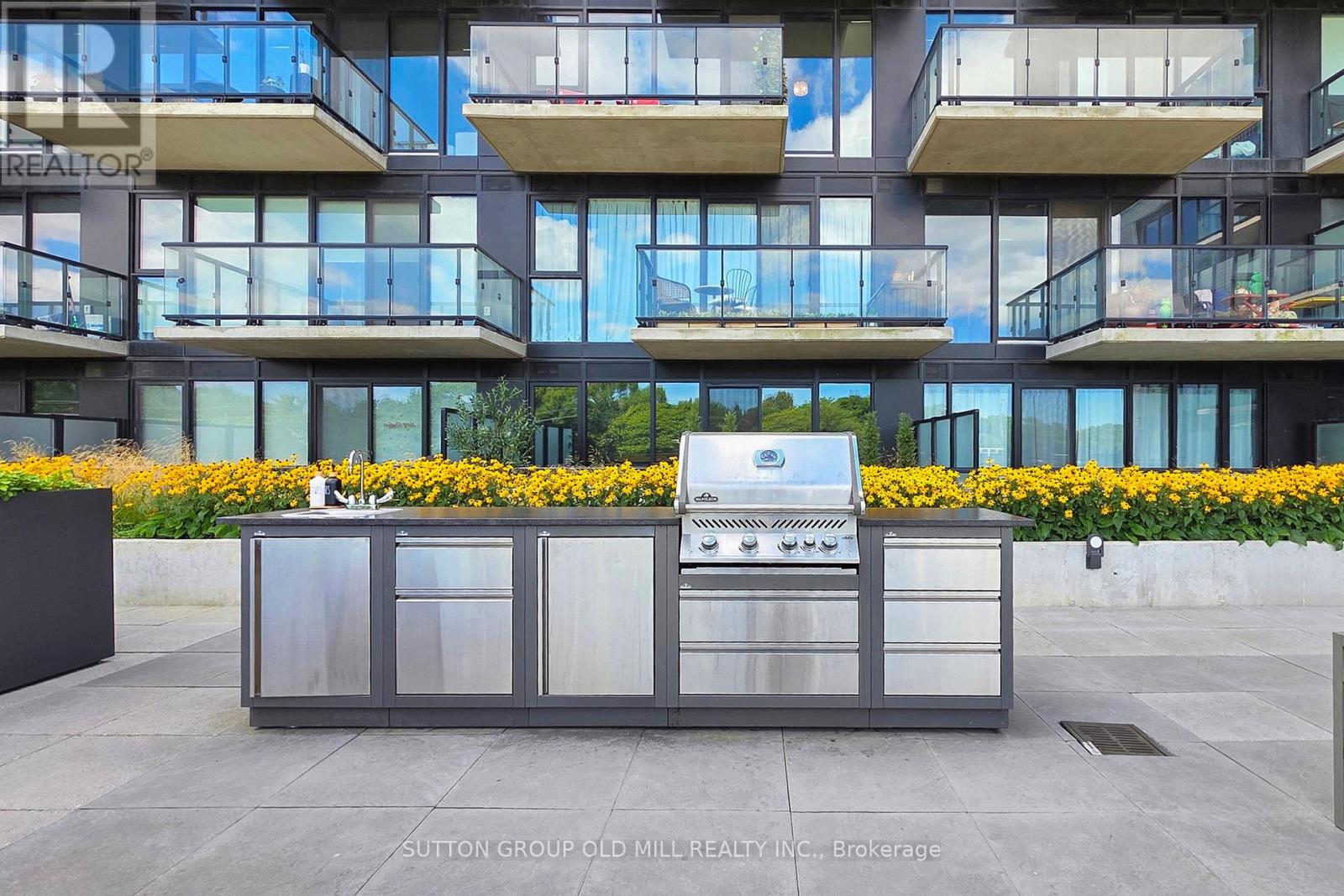 Photo 40 of 605 7 Smith Crescent, Toronto ON