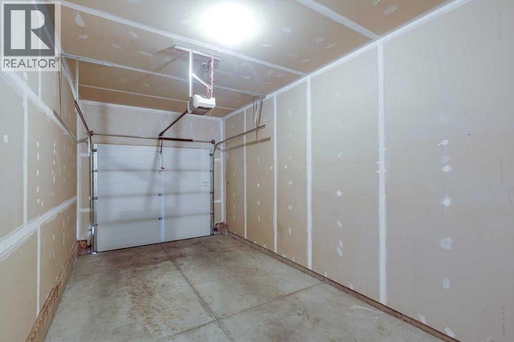 Photo 18 of 71 Thomlison Avenue, Red Deer AB