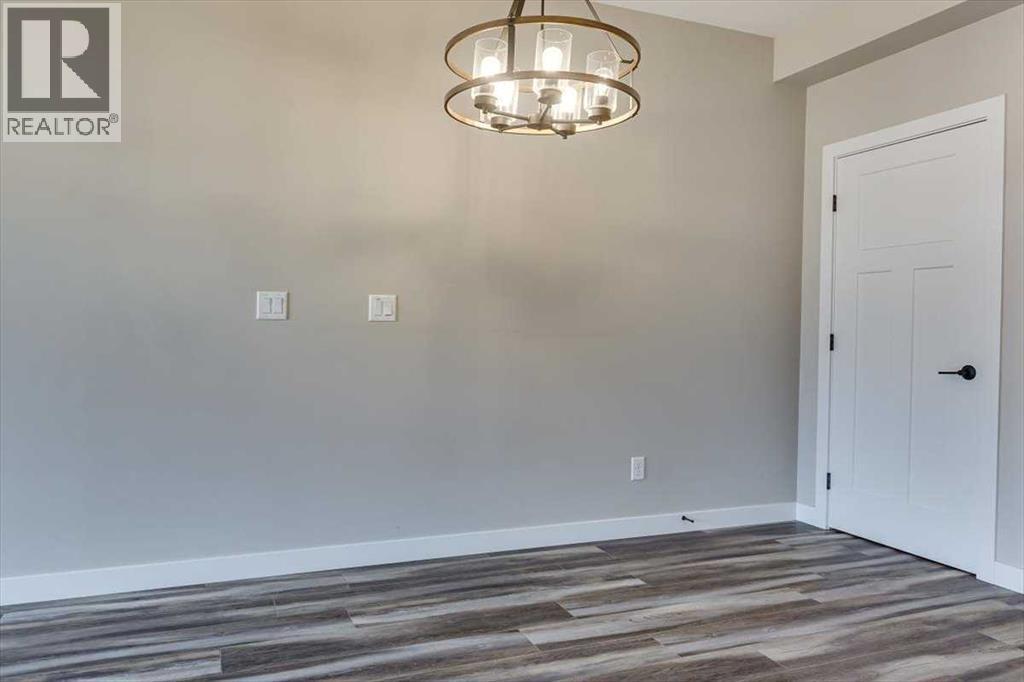 Photo 16 of 71 Thomlison Avenue, Red Deer AB
